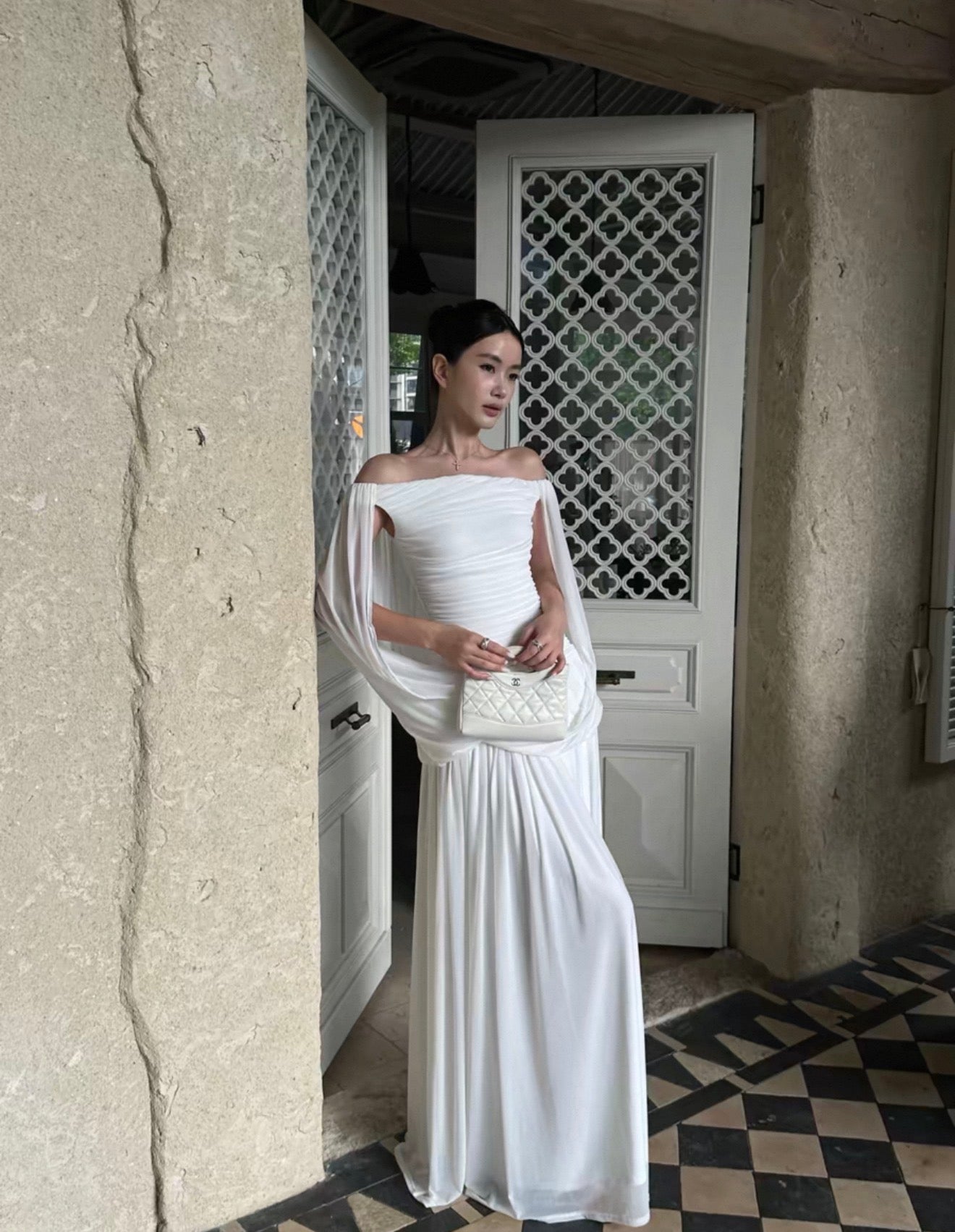 Maxi off shoulder white dress