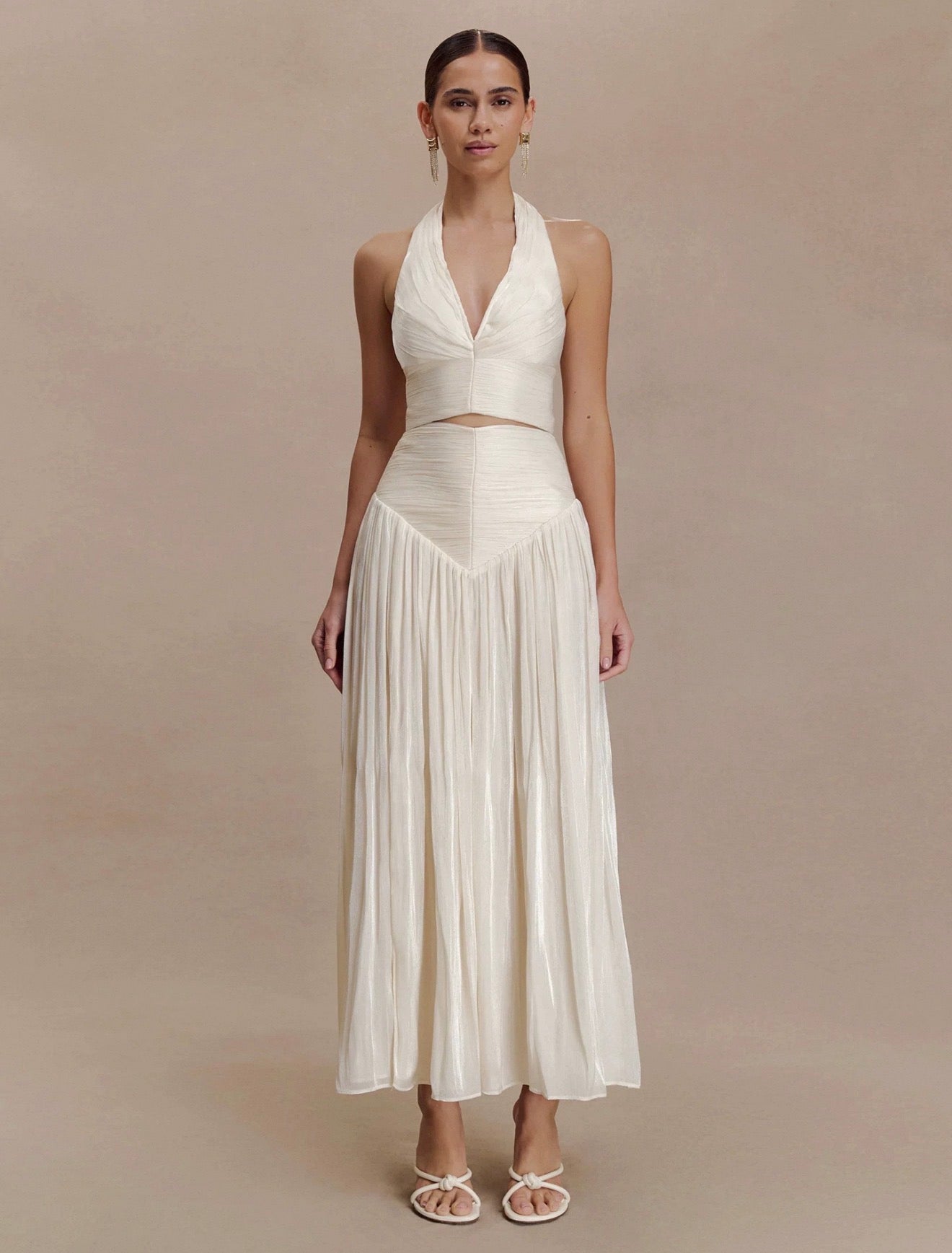 White skirt and top set